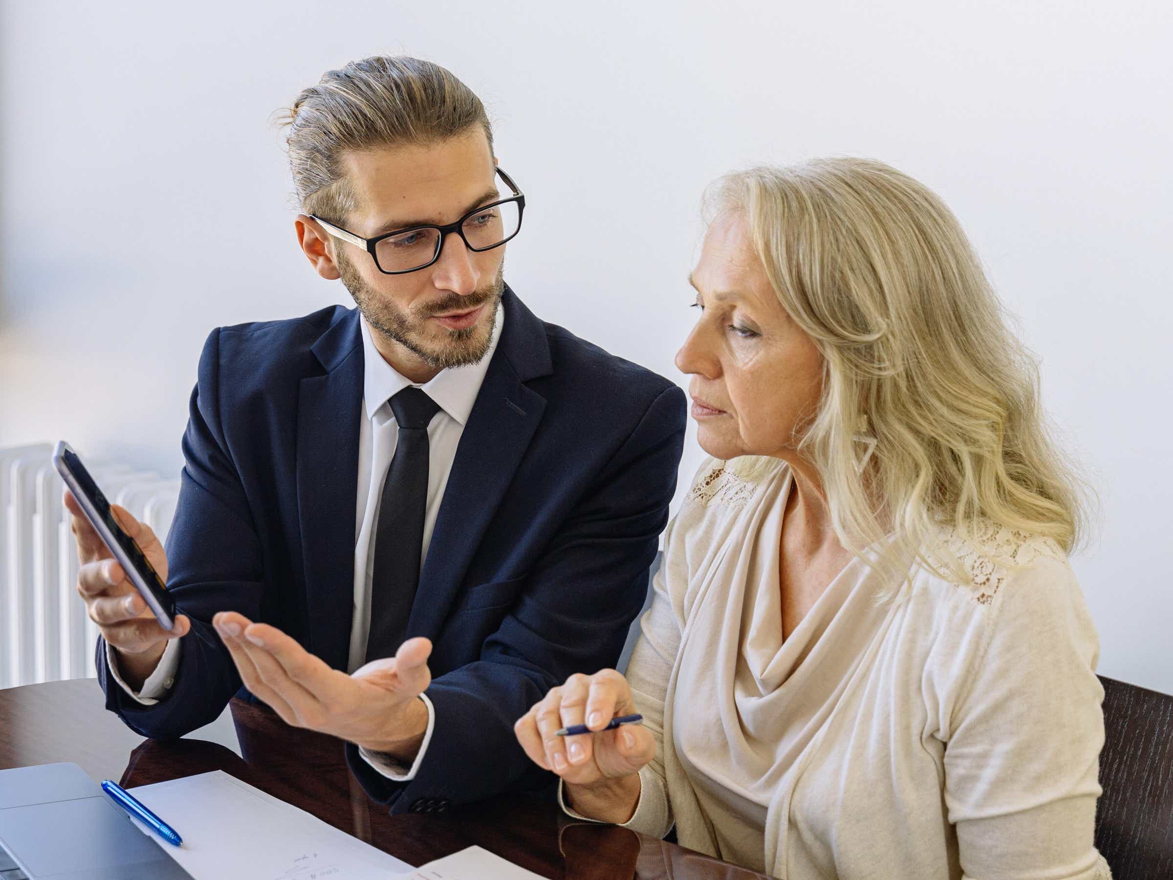 Things to Consider While Choosing an Insurance Consultant Auckland